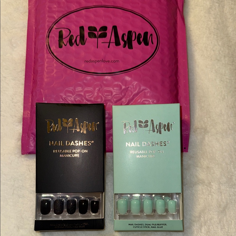 Red Aspen Nail Dashes Set